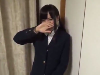 制服姿のままの帰宅途中JKがおっさんとの円光ハメで中出しされて着床アクメ