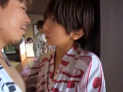 アイドル級の可愛さを持つスレンダー美少女が和装姿でのパコでイキ顔披露