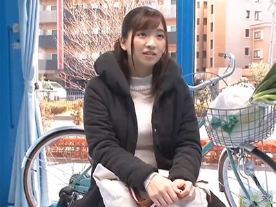 買い物帰りの美人妻が家族を待たせた状態なのにちんぽでアクメ堕ち