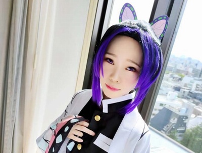 あまりにも綺麗すぎるレイヤー！鬼滅〇刃・胡蝶し〇ぶコスの美少女がアヘ顔全開オフハメ