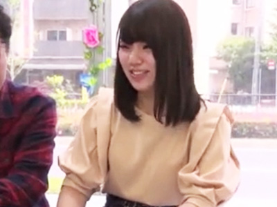 大学生の友人男女が素股チャレンジで熱くなったアソコをスリスリしてたらそのまま‥