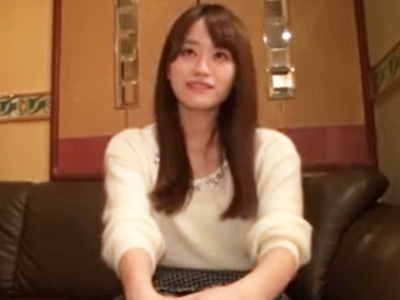 ナンパ師に流されてパコ撮りしちゃう色白スレンダーな素人女子大生ｗ